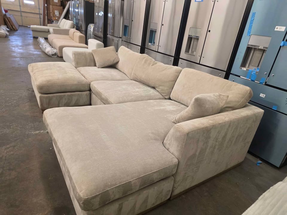 Henredon Caley Reversible Sofa Chaise with Ottoman - Image 5