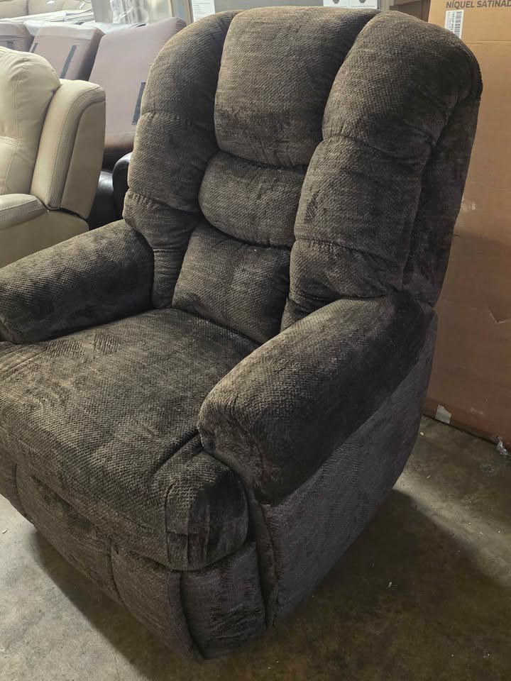 KingComfort 221 MACK RECLINER 221-94-21 ( Chocolate ) - Image 7