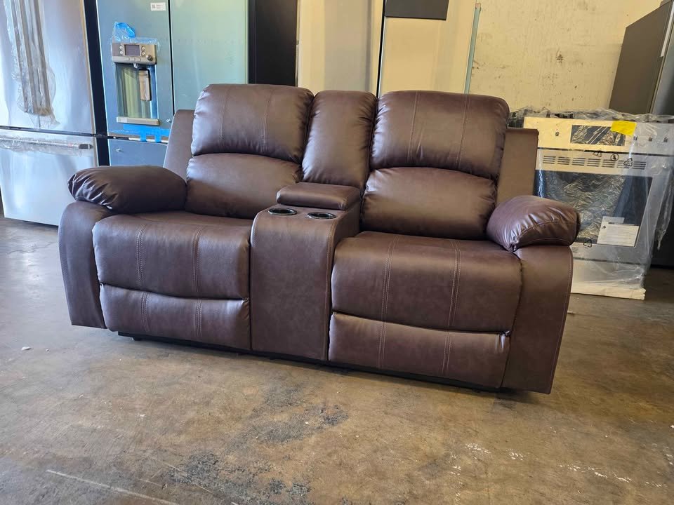 Lifestyle Furniture LGS2890-L Utica Reclining Loveseat, Dark Brown - Image 6
