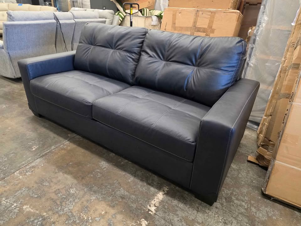 Barlin Mills Sofa - Carbon - Image 8