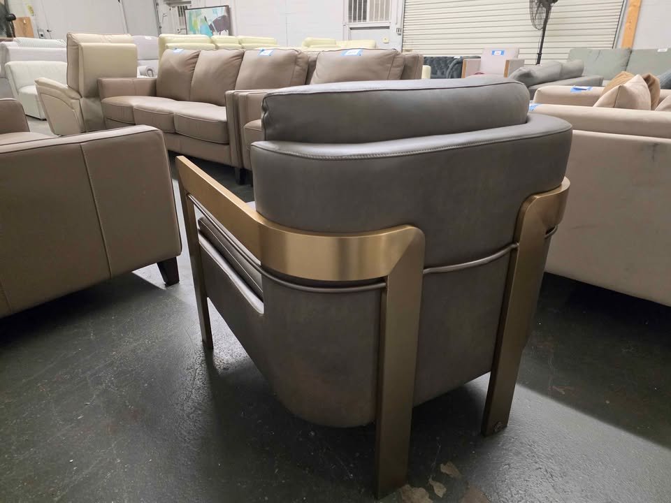 Gerace CAL117 Compliant 30.25" Wide Lounge Chair - Taupe ( Retails $2100.00 ) - Image 7