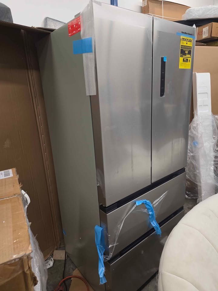 17.9 cu. ft. Countertop Depth Side-by-Side 4-French Door Refrigerator in VCM Stainless Steel Look - Image 6