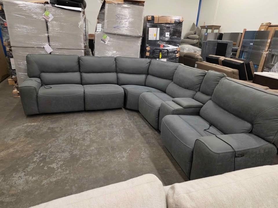 Sweeney 6-piece Fabric Power Reclining Sectional with Power Headrests - Image 7