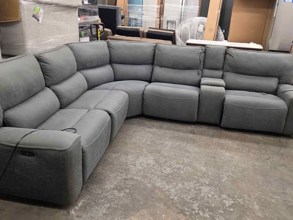 Sweeney 6-piece Fabric Power Reclining Sectional with Power Headrests - Image 8