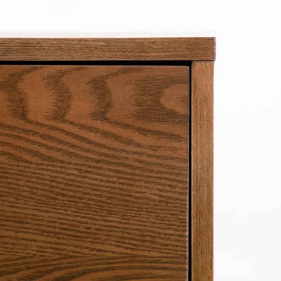 Nevio 47.5"H 5-Drawer Wood Chest with Tapered Legs - Image 4