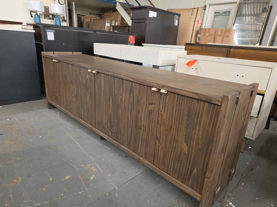 Birch Ln Handa 78 " TV Stand ( Retails $1700.00 ) - Image 7