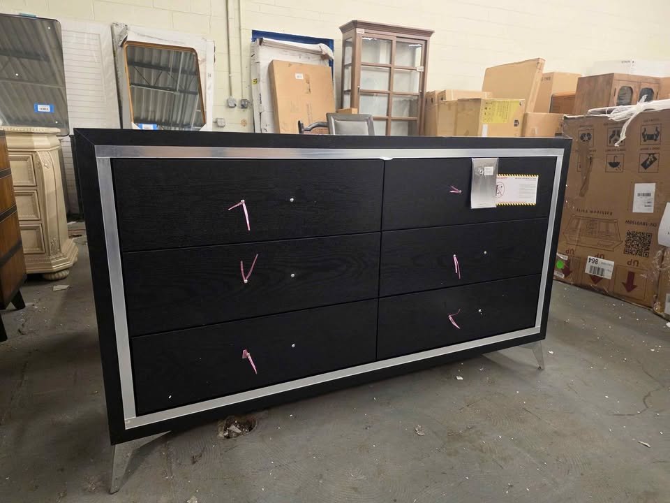 New Classic Furniture Huxley Black 6-drawer 58 in. Wood Dresser - Image 7