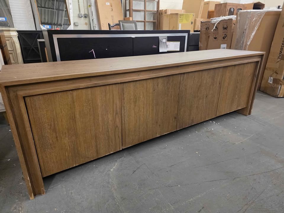 Foundry Select Chalmers Media Console ( Retails $2200.00 ) - Image 7