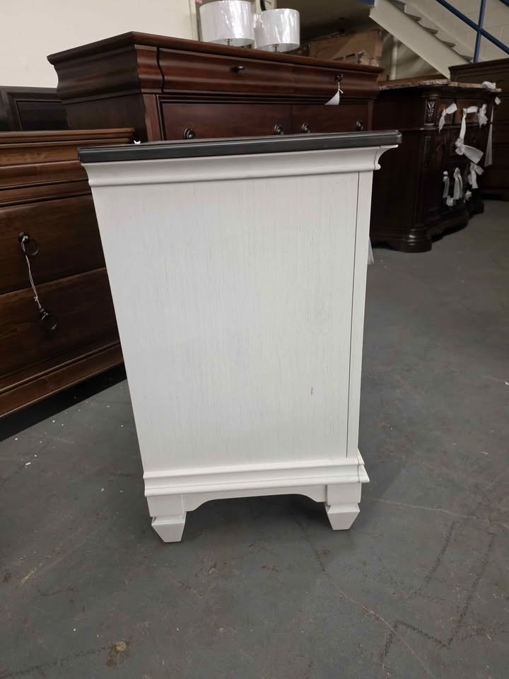 Liberty Furniture - Allyson Park 2 Night Stands - 417-BR-2NS - Image 6