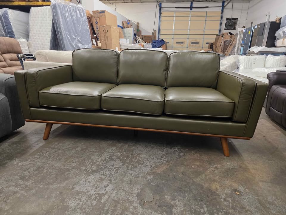 George Oliver Reeves 84" Sofa - Image 8