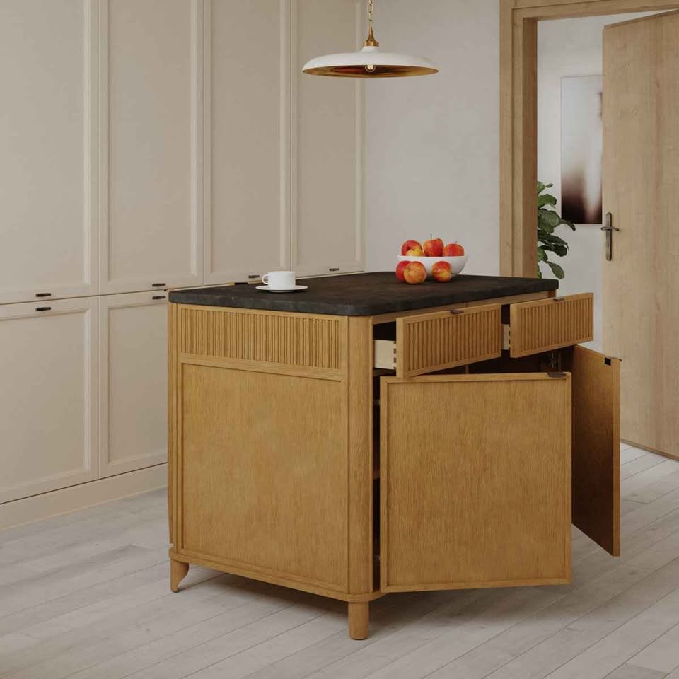 Kathryne 60" Kitchen Island in Oak Quartz Countertop - Image 3