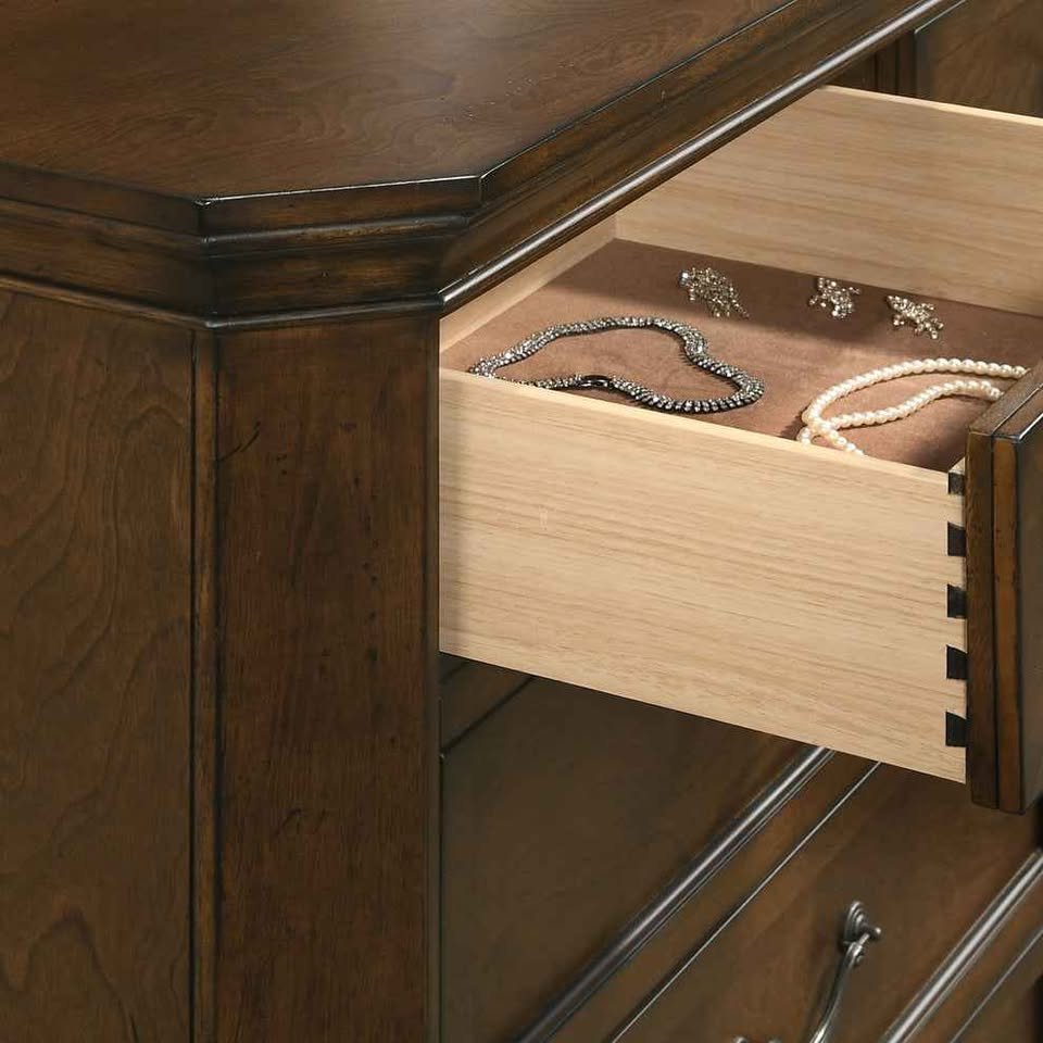 Roundhill Furniture Maderne Traditional Wood 5-Drawer Chest - Image 2