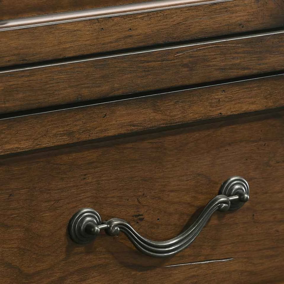 Roundhill Furniture Maderne Traditional Wood 5-Drawer Chest - Image 4