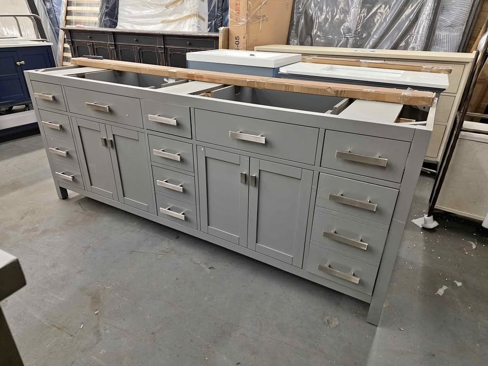 Valentino 84 in. W x 22 in. D x 33.75 in. H Bath Vanity in Gray ( No Top )