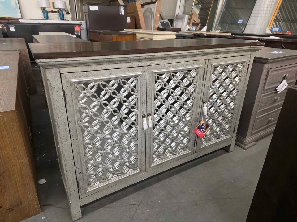 Westridge 3 Door Accent Cabinet in Wire Brushed Gray and White (Slightly damaged in Pictures ) - Image 9